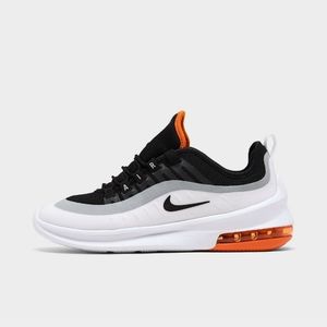 NIKE air max axis BNIB